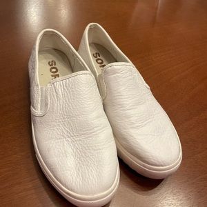 White sorrel shoes womens size 8